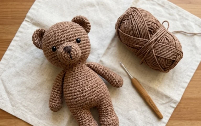 Teddybär häkeln: Kostenlose Anleitung für Anfänger